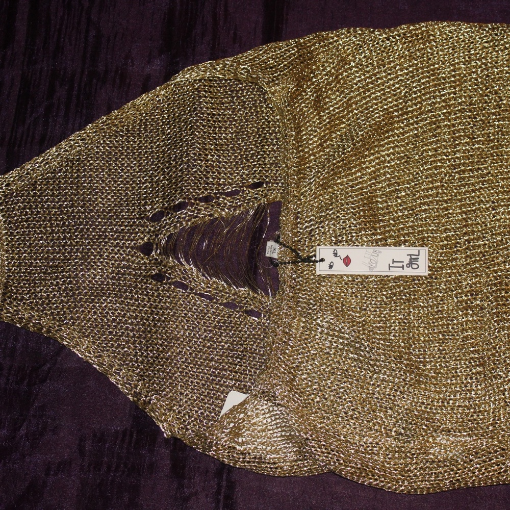 Halter top - Picture 4 of 5